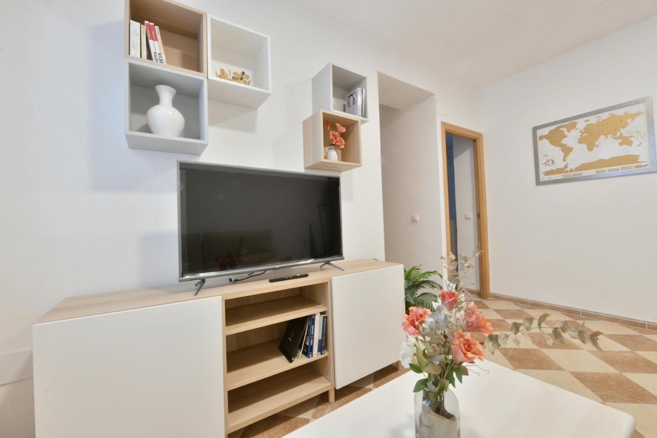 Ms4 Apartamentos Nervion Para 4 Personas Севиля Екстериор снимка